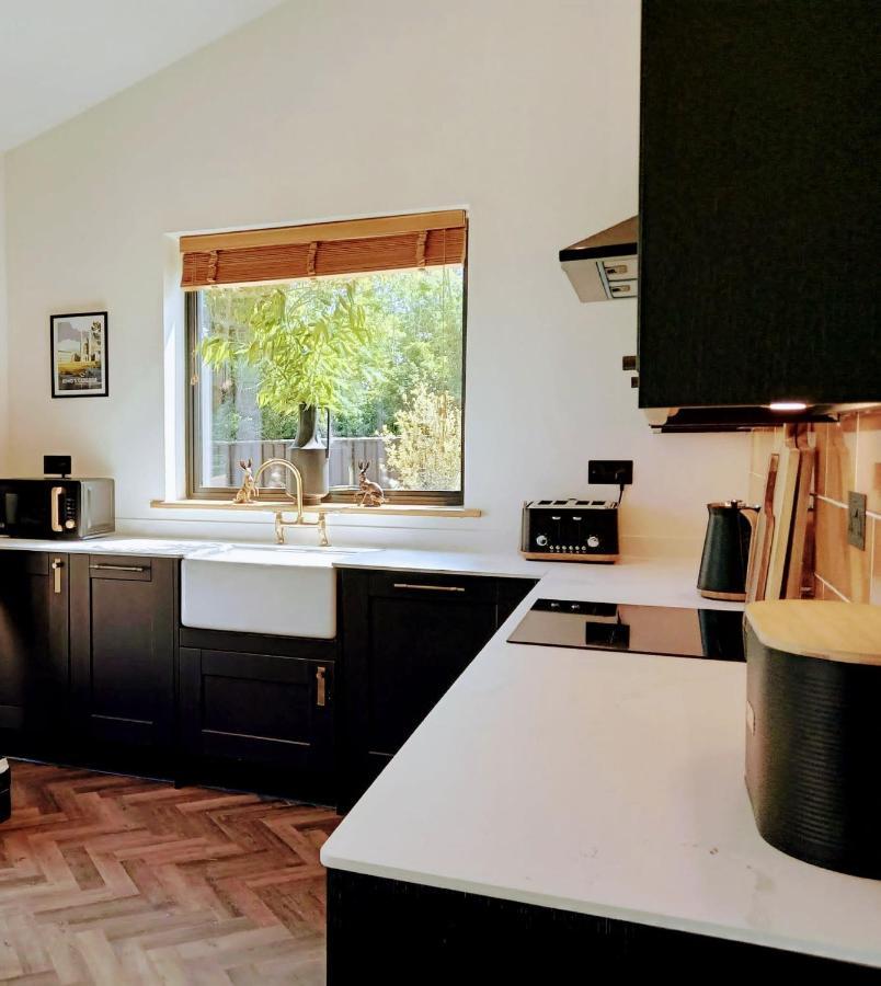 Balsham Finest Retreats - Blackbarn Wood מראה חיצוני תמונה